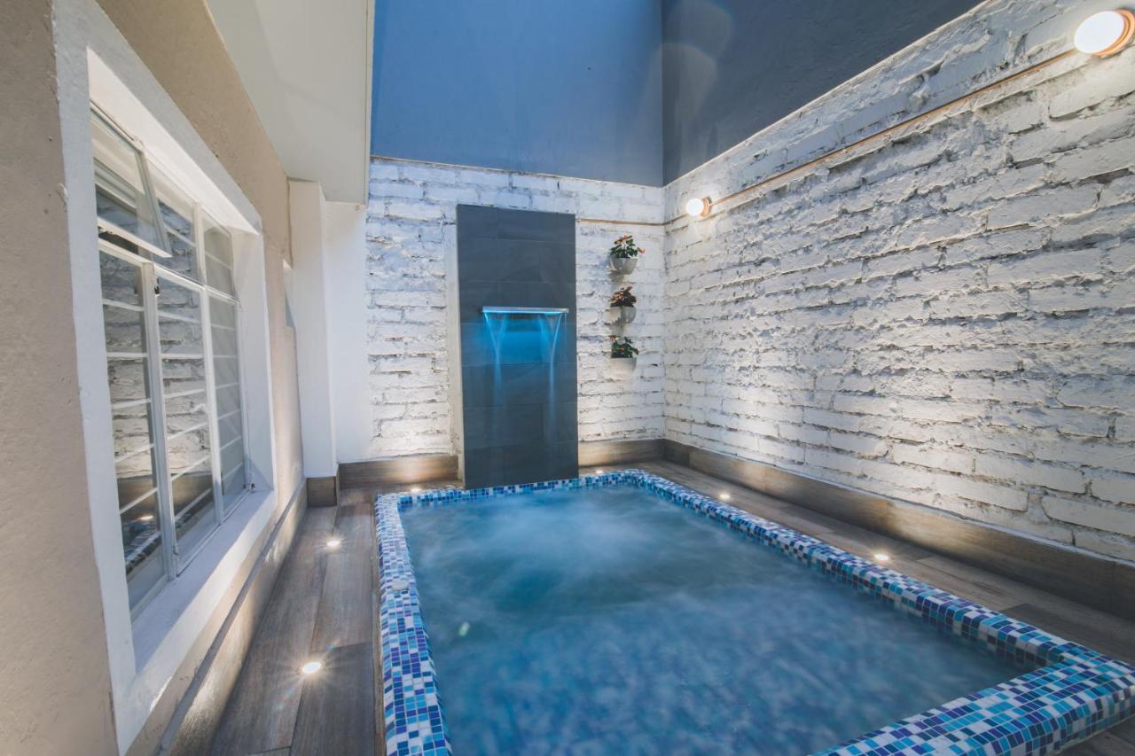 Casa Mendoza Hotel Boutique Букараманга Екстериор снимка